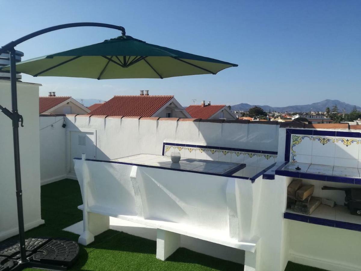 Apartamento Con Terraza Privada Y Piscinas Винарос Экстерьер фото